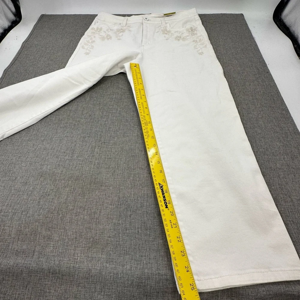 New! Inc International Concepts Jeans Embroidered High Rise Straight Leg 14/32‎